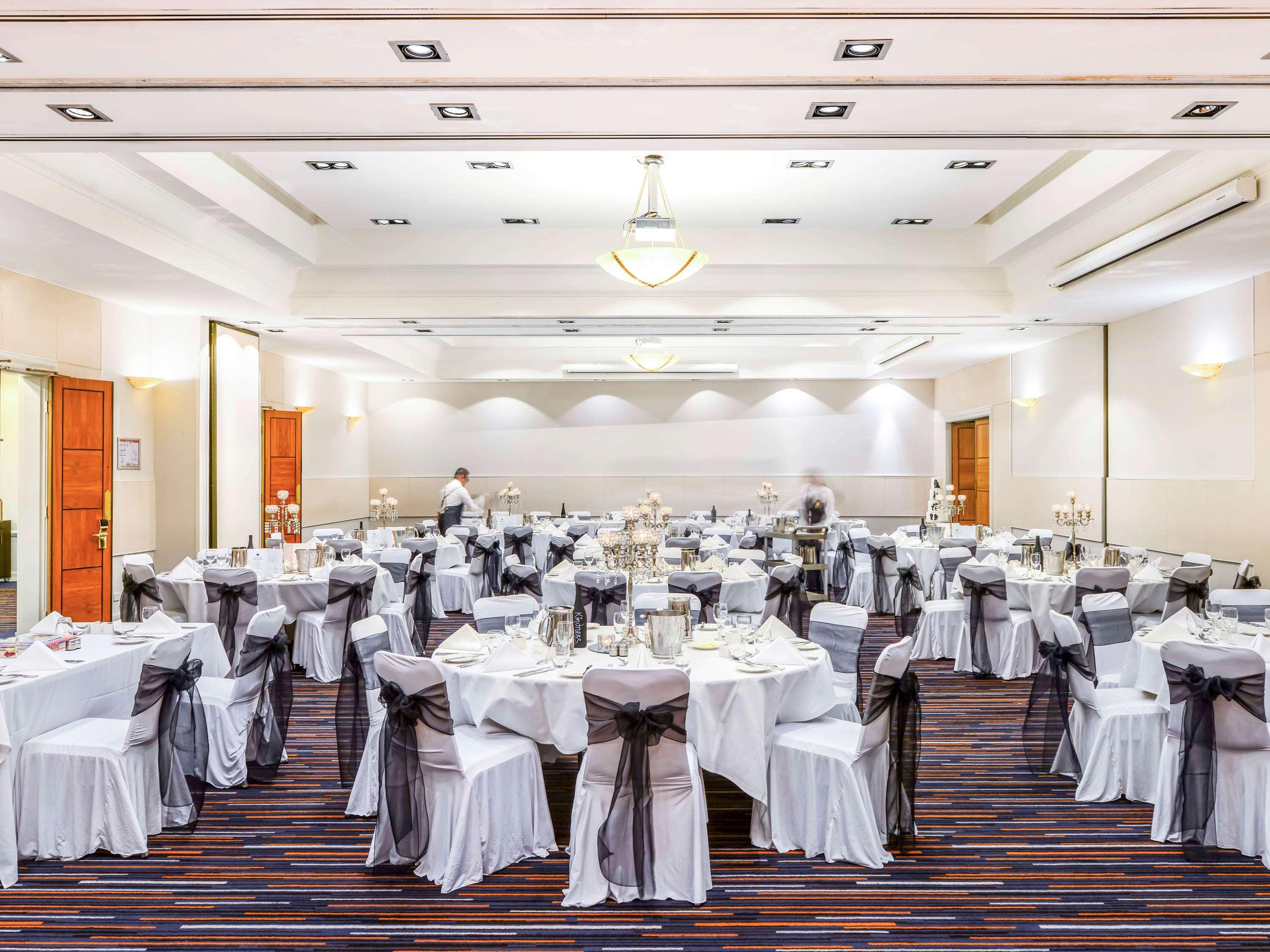 Novotel Melbourne Glen Waverley Extérieur photo