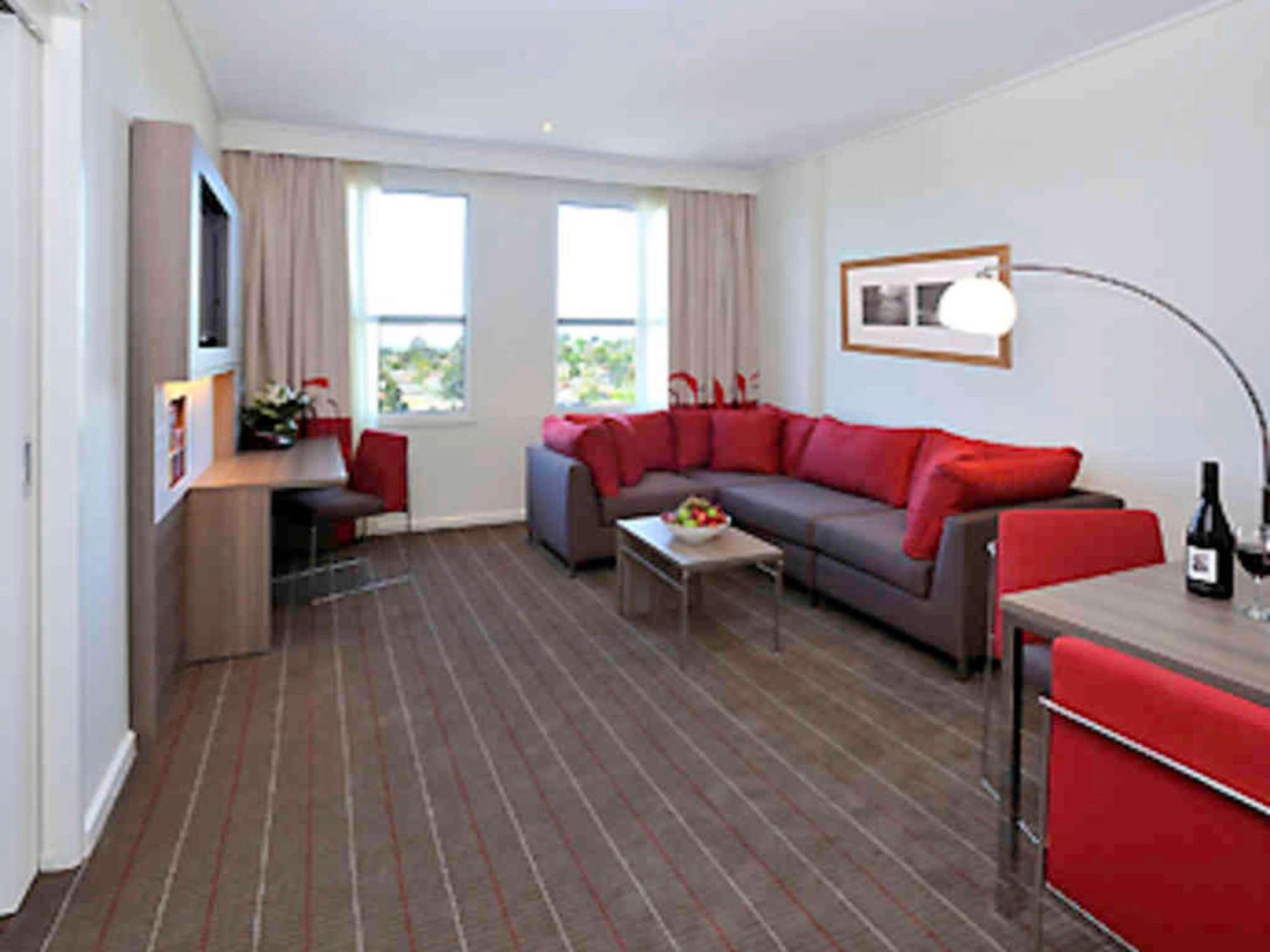 Novotel Melbourne Glen Waverley Extérieur photo