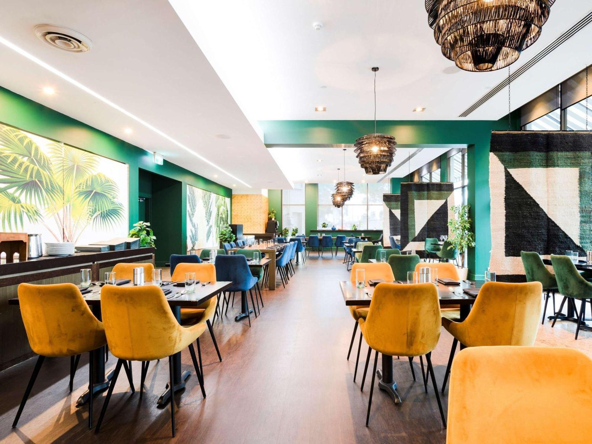 Novotel Melbourne Glen Waverley Extérieur photo